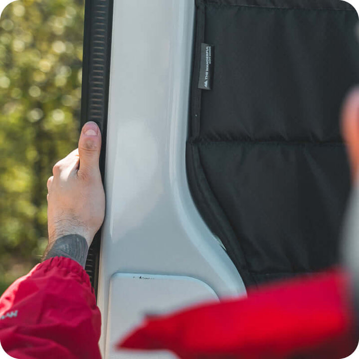 Sprinter Rear Window Cover Set